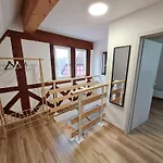 Bird's Nest In Der Altstadt, Offenes Fachwerk